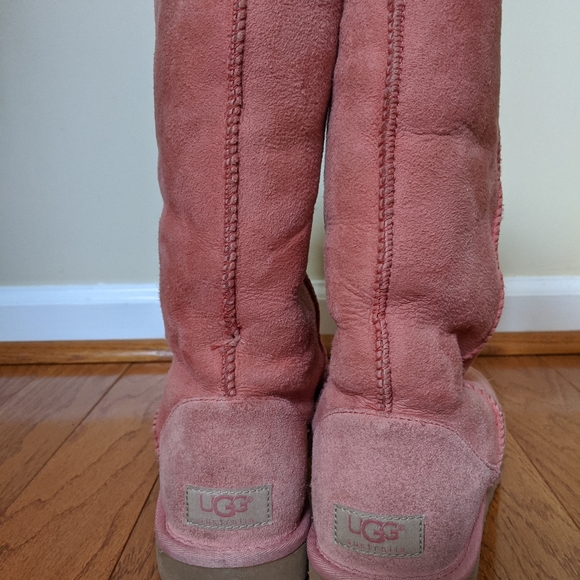 UGGs Classic Tall boots - Picture 2 of 8